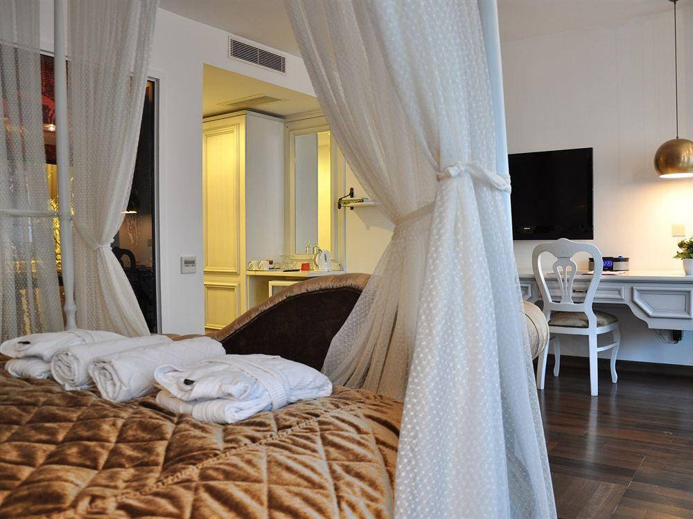 Senatus Hotel - Special Class Istanboel Buitenkant foto