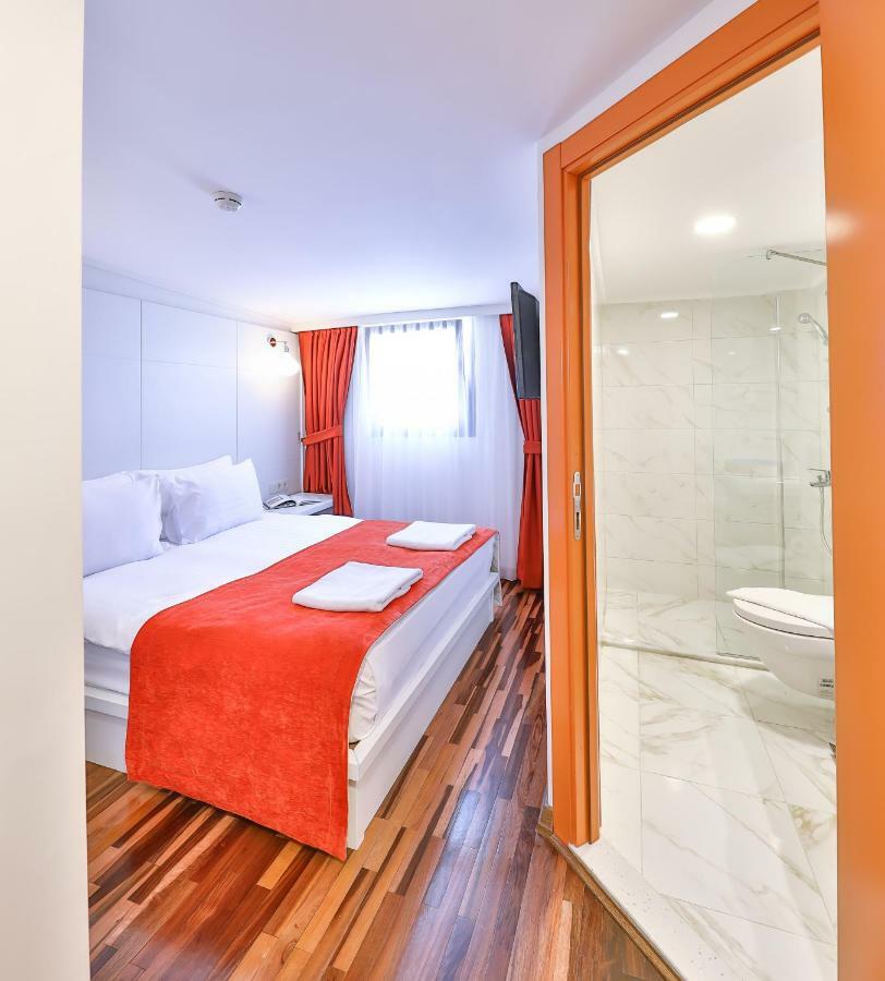 Senatus Hotel - Special Class Istanboel Buitenkant foto